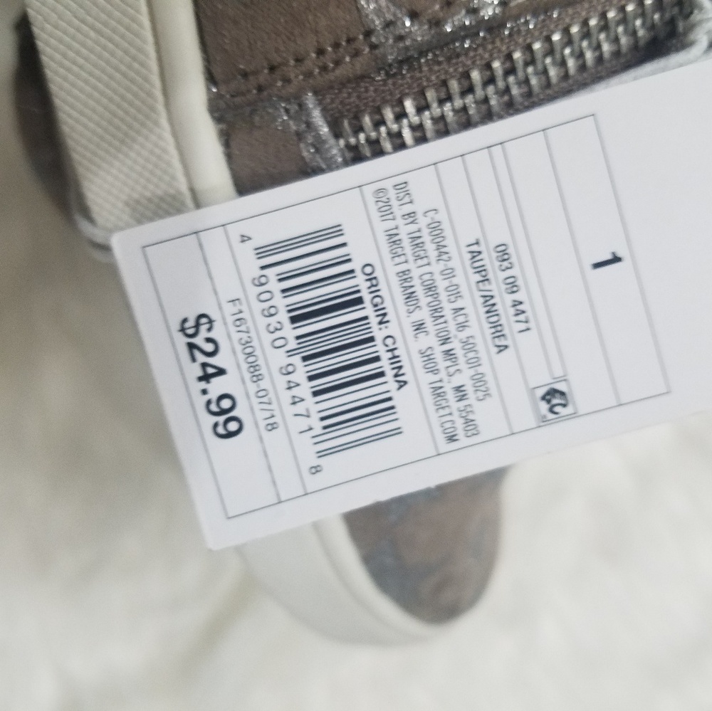 High top Girls Sneakers - Picture 3 of 5